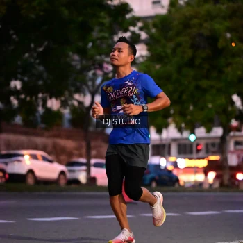 Runner Photo 4110370