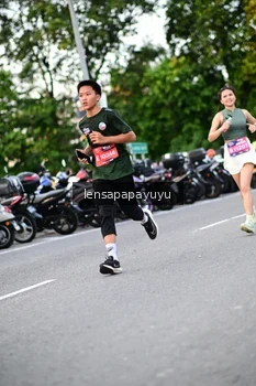 Runner Photo 4110375