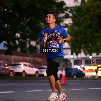Runner Photo 4110381