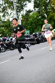 Runner Photo 4110383