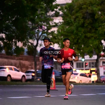 Runner Photo 4110387