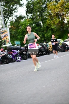 Runner Photo 4110388
