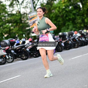 Runner Photo 4110394