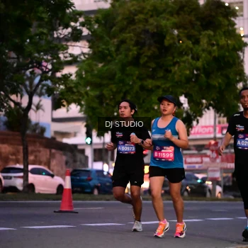 Runner Photo 4110399