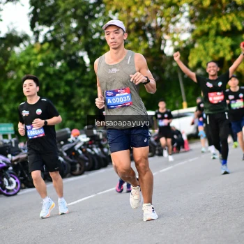 Runner Photo 4110420
