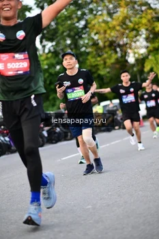 Runner Photo 4110421
