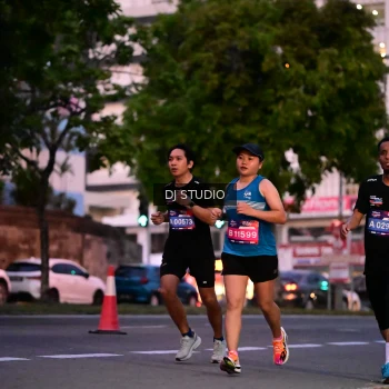 Runner Photo 4110431