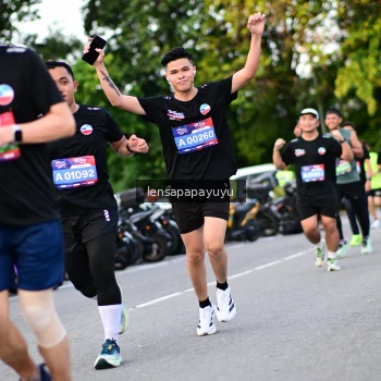 Runner Photo 4110442