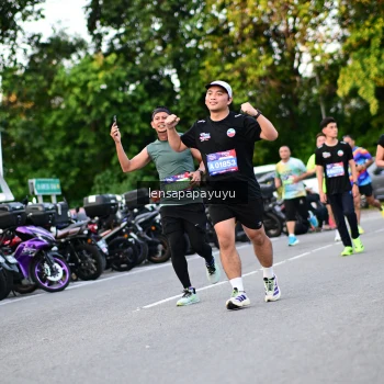 Runner Photo 4110455