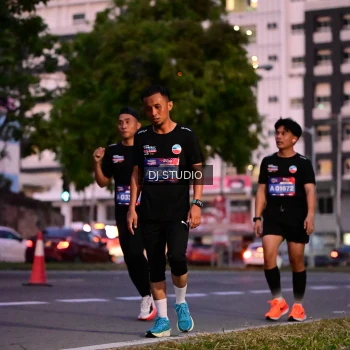 Runner Photo 4110460