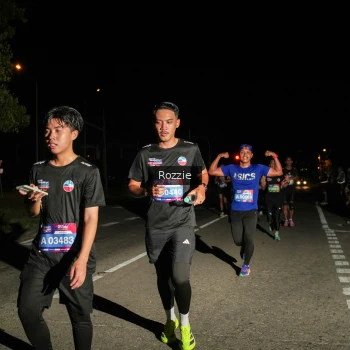 Runner Photo 4110461