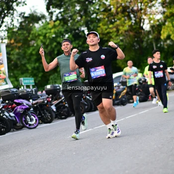 Runner Photo 4110467