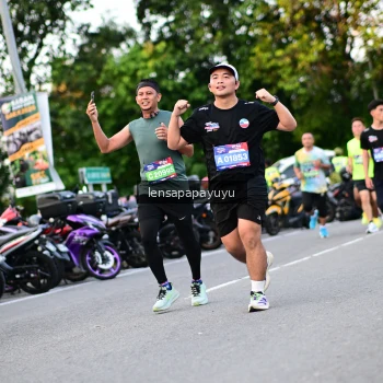 Runner Photo 4110476