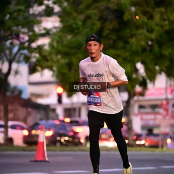 Runner Photo 4110477
