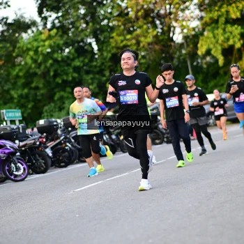 Runner Photo 4110482