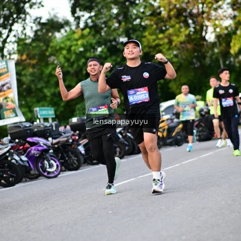 Runner Photo 4110483