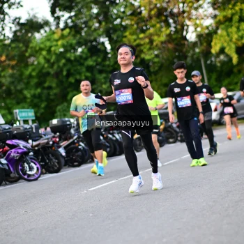 Runner Photo 4110488