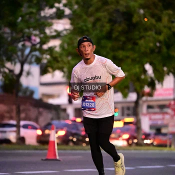 Runner Photo 4110492