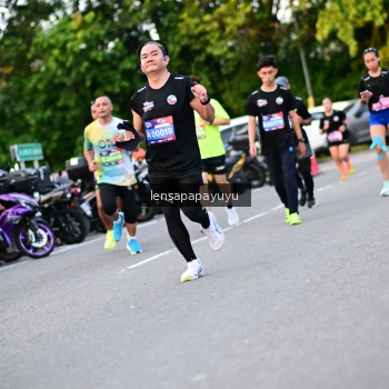 Runner Photo 4110497