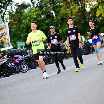 Runner Photo 4110501