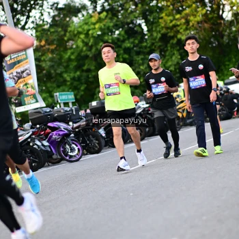 Runner Photo 4110510