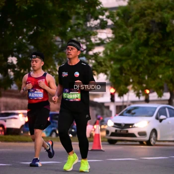 Runner Photo 4110518