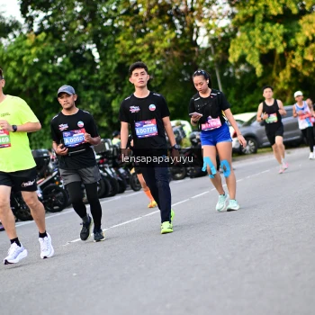 Runner Photo 4110519