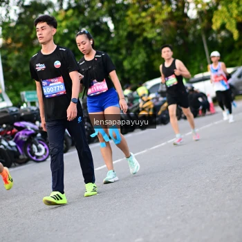Runner Photo 4110532