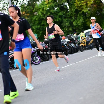 Runner Photo 4110542