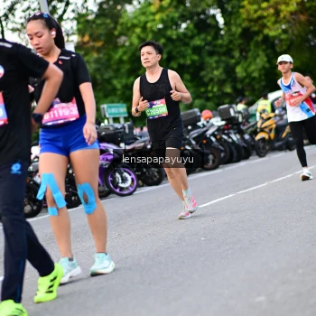 Runner Photo 4110545