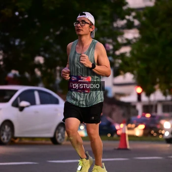 Runner Photo 4110559