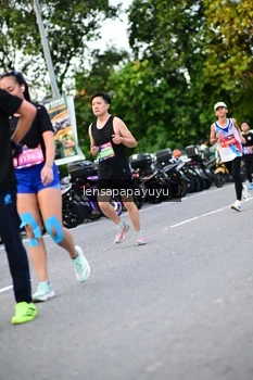 Runner Photo 4110563