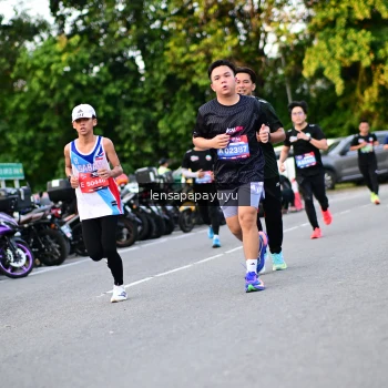 Runner Photo 4110573