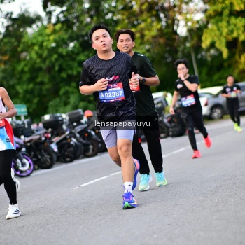 Runner Photo 4110583