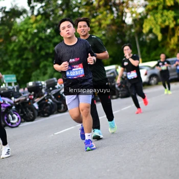 Runner Photo 4110585