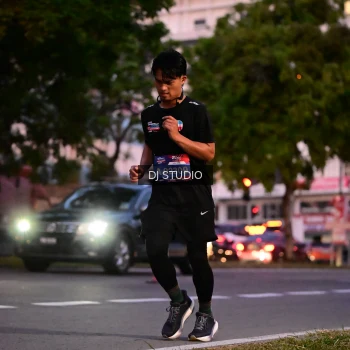 Runner Photo 4110645