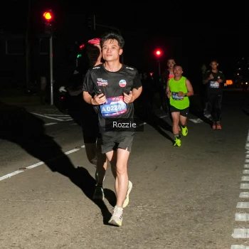 Runner Photo 4110646