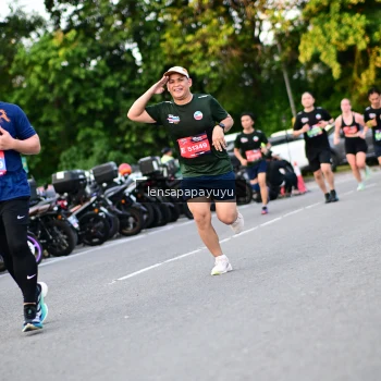 Runner Photo 4110655