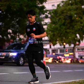Runner Photo 4110665