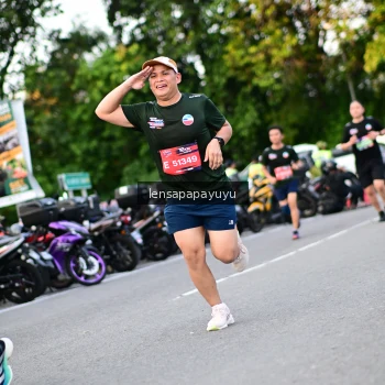 Runner Photo 4110672