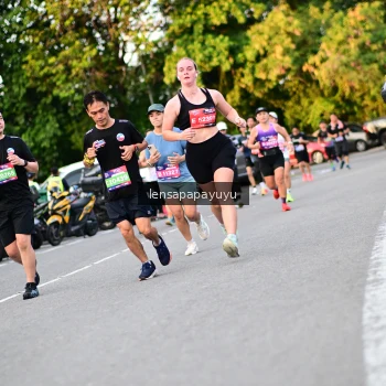 Runner Photo 4110676