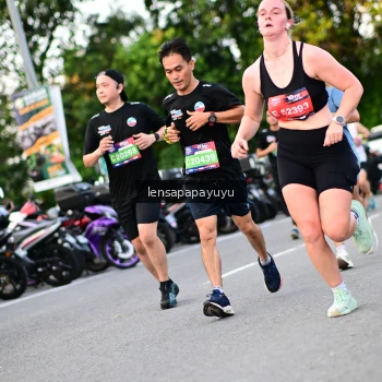 Runner Photo 4110716