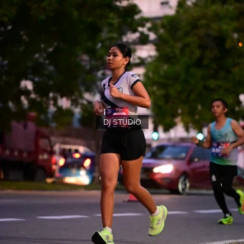 Runner Photo 4110728