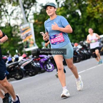 Runner Photo 4110730