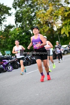 Runner Photo 4110736