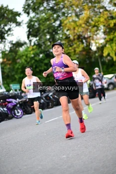 Runner Photo 4110740
