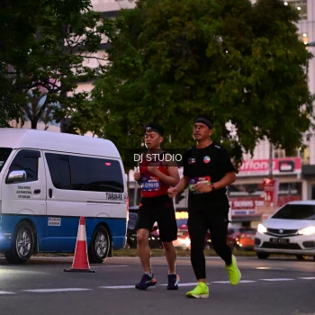 Runner Photo 4110747