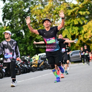 Runner Photo 4110782