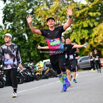 Runner Photo 4110786