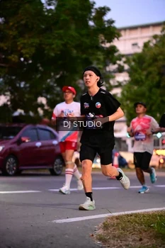 Runner Photo 4110824
